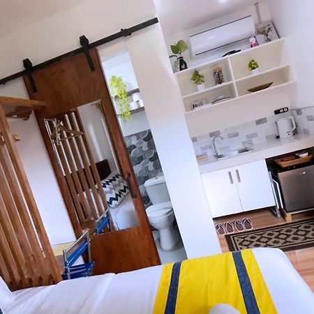 Mactan Hostel Lapu-Lapu City Eksteriør billede